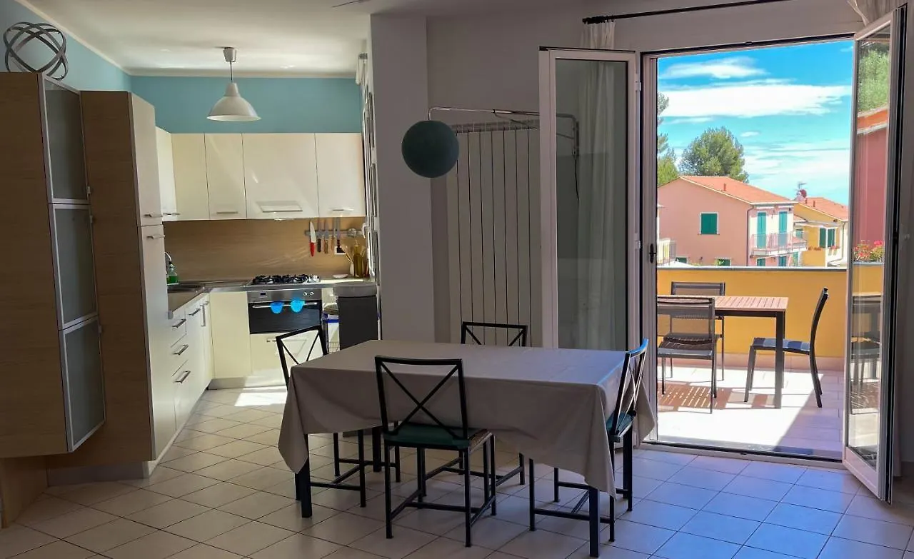 Apartment Genesa Home Relax And Comfort Civezza